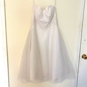 Wedding dress